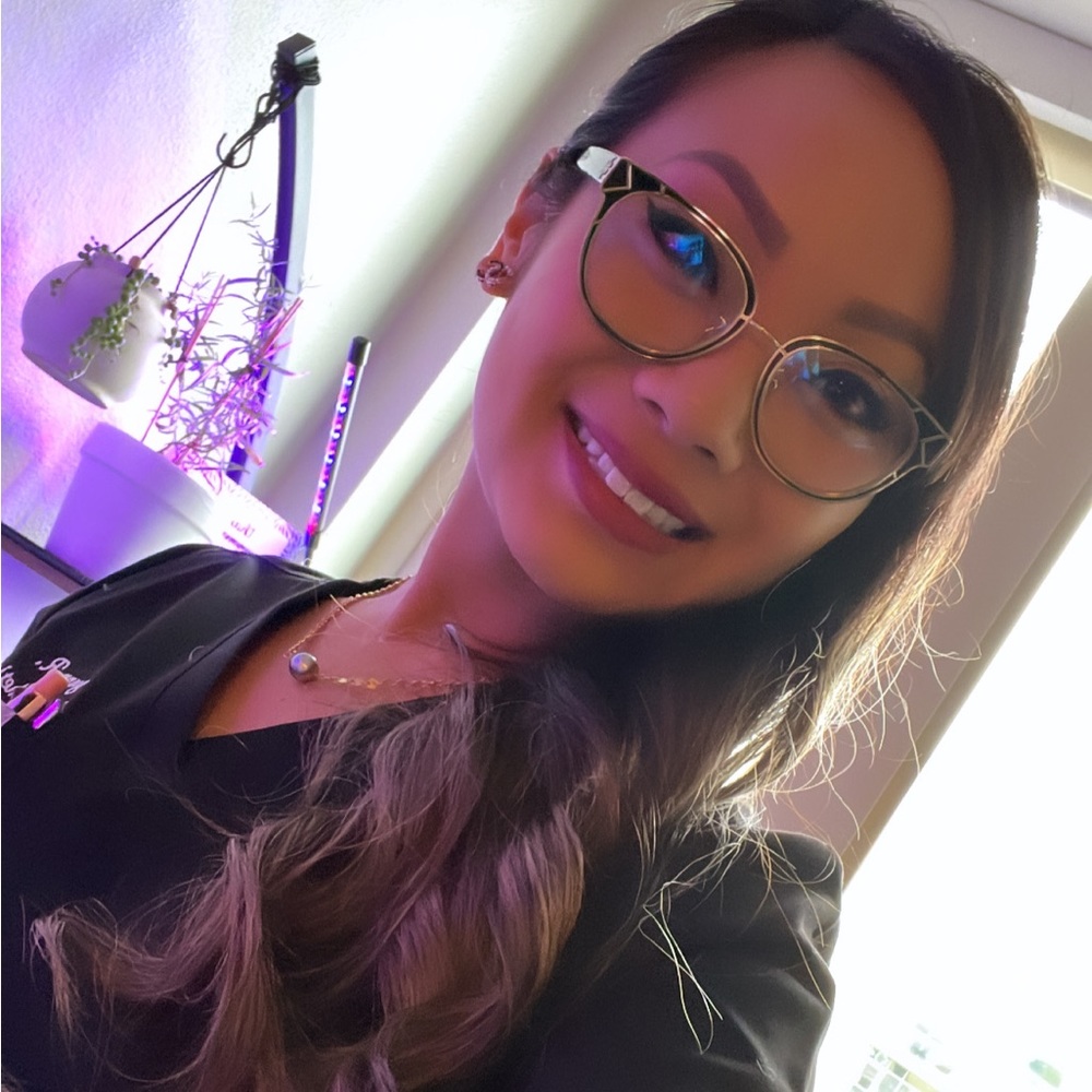 Meet your Posher, Joann